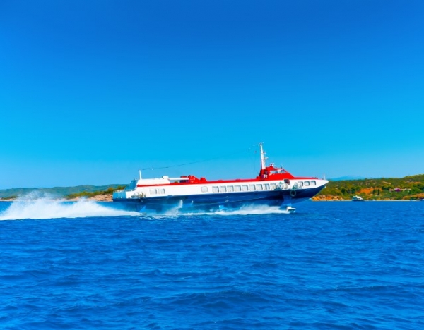 Sea travevel to Spetses