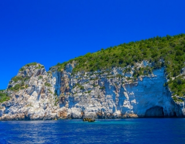 Θαλάσσιες σπηλιές στους Παξούς