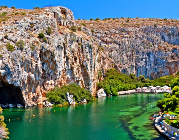 Λίμνη Βουλιαγμένης στην Αθήνα